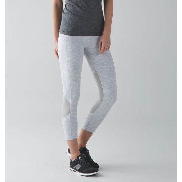 Lululemon Pace Rival Crop Wee Are From Space Nimbus Battleship/Grey- Size 8 - Picture 1 of 8